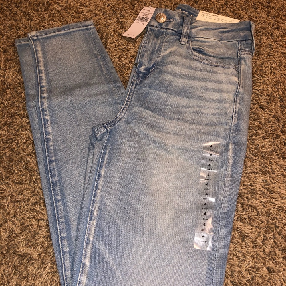 NWT Curvy Hi-Rise Jegging
